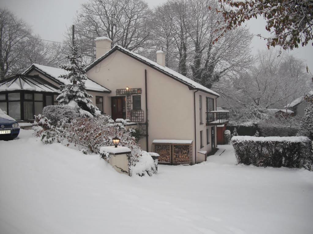 Meadfoot Guesthouse Room Only Accommodation For Adults ウィンダミア エクステリア 写真